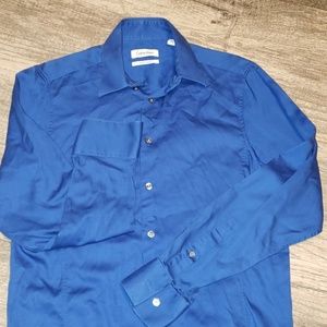Blue Calvin Klein Long Sleeve Button Up. B12